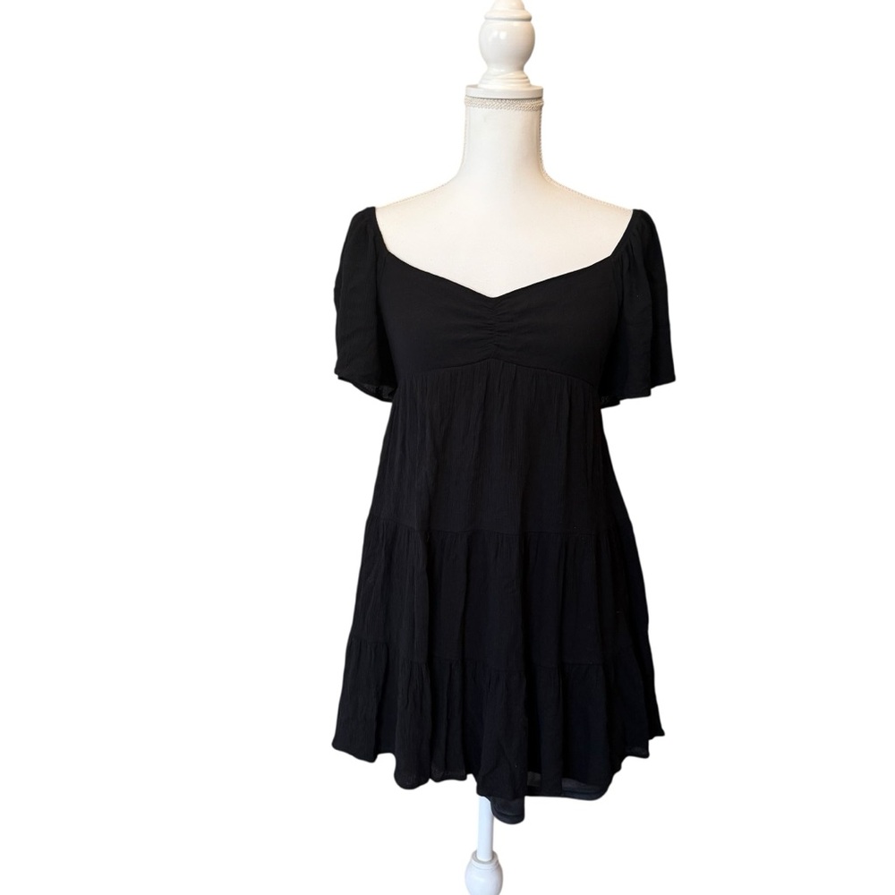 Altar'd State sweetheart neck flutter sleeve size medium black dress